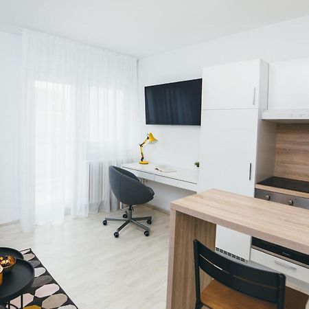 Aurelia'S Comfy Place With Free Parking Zagreb Bagian luar foto