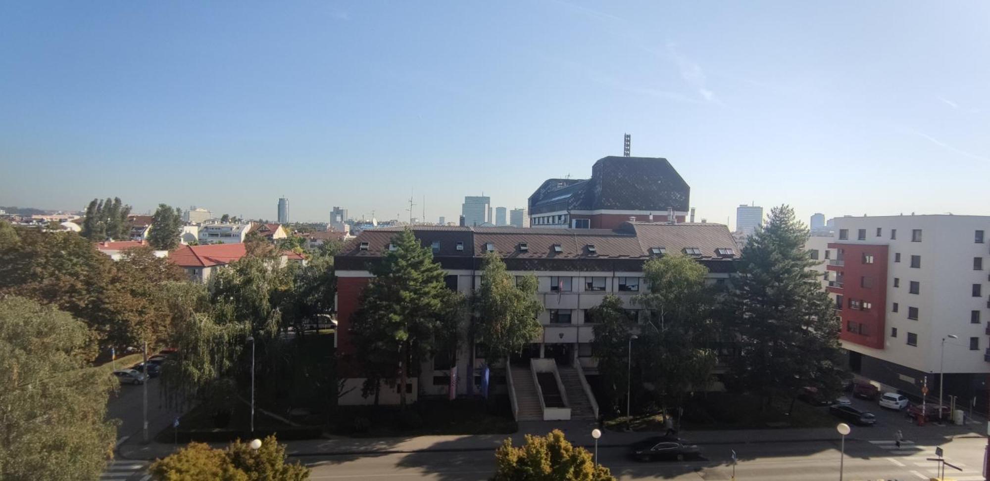 Aurelia'S Comfy Place With Free Parking Zagreb Bagian luar foto